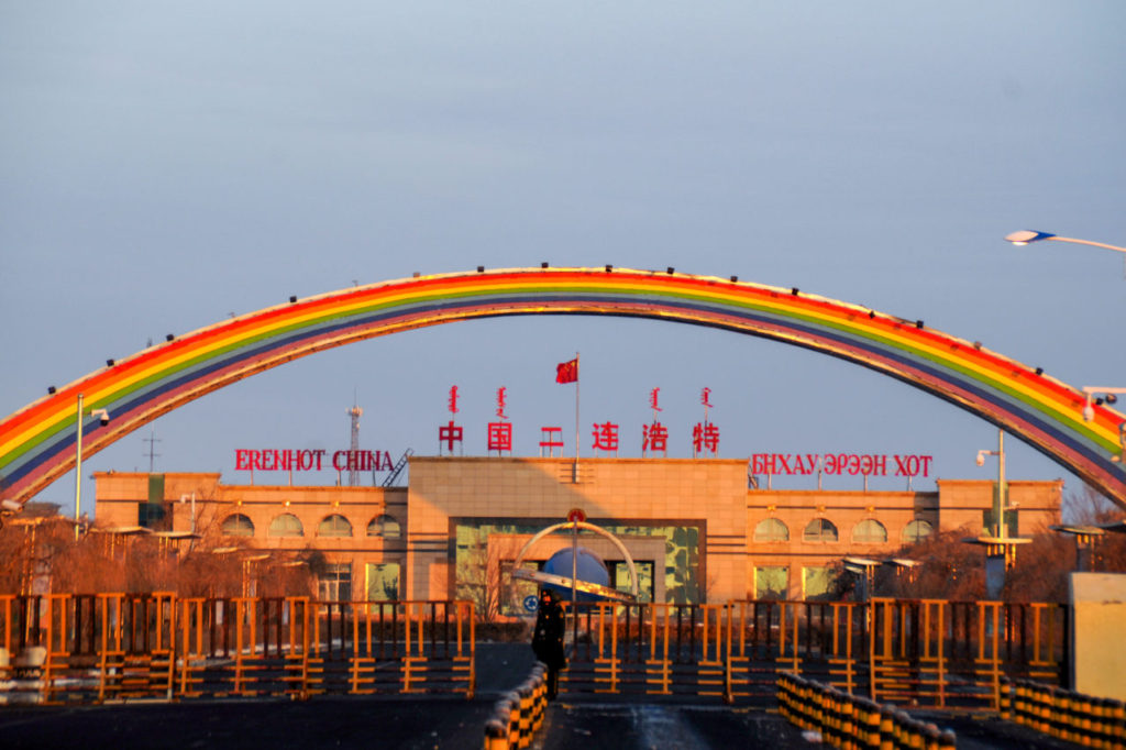 Winter Border Crossing From Erlian China To Zamiin Uud Mongolia   DSC 0582 1024x682 